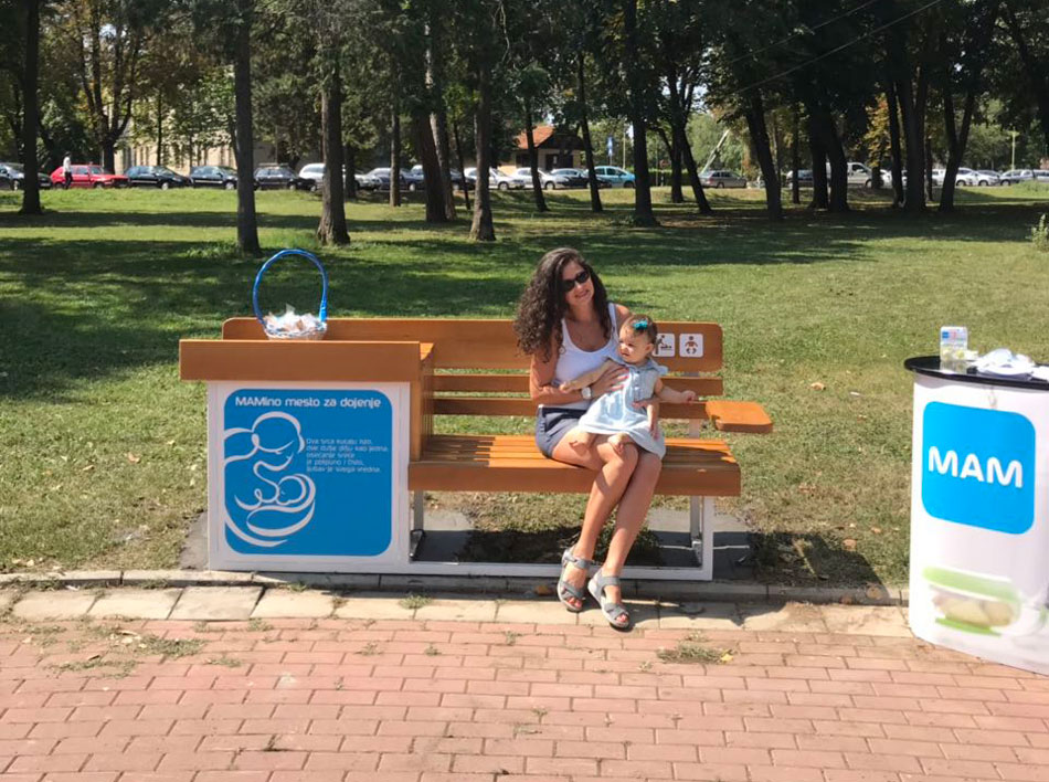 Deveta MAM klupa za dojenje postavljena u Kragujevcu